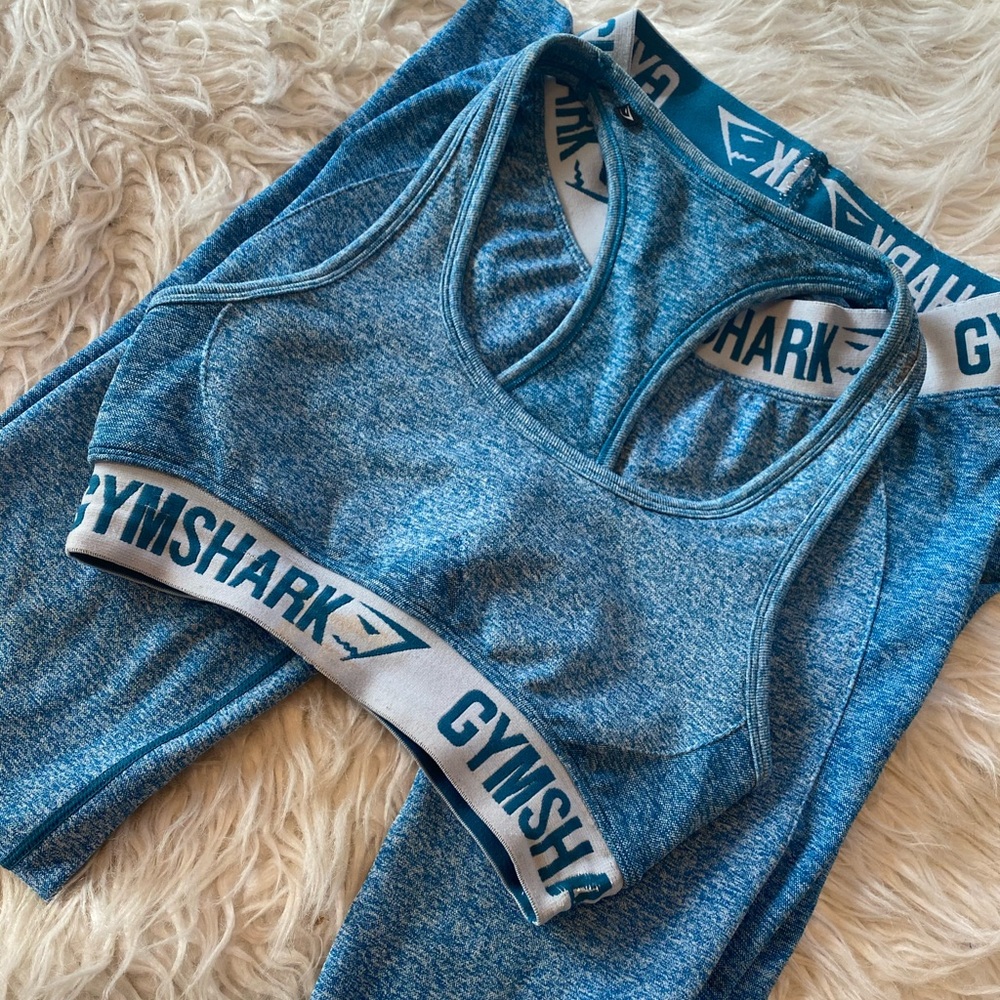 Gymshark Flex leggings and sports bra